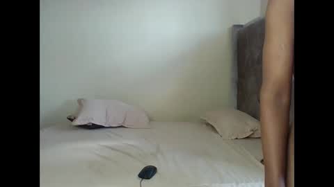 Snapshot of devinegrace7 chatting on September 11, 12:27 pm devinegrace7 online show from September 11, 12:27 pm