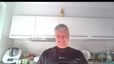 Snapshot of devon_nite chatting on February 8, 10:39 am Devon online show from February 8, 10:39 am