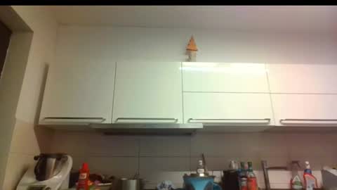 Snapshot of devon_nite chatting on February 17, 10:58 pm Devon online show from February 17, 10:58 pm