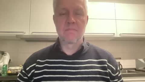 Snapshot of devon_nite chatting on September 25, 11:30 pm Devon online show from September 25, 11:30 pm