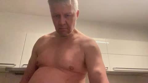 Snapshot of devon_nite chatting on November 16, 11:43 pm Devon online show from November 16, 11:43 pm