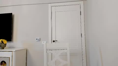 Snapshot of devyale chatting on February 28, 9:47 am devyale online show from February 28, 9:47 am