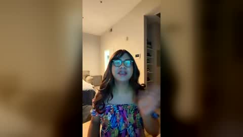 Snapshot of dex69grey chatting on July 27, 5:14 am dex69grey online show from July 27, 5:14 am