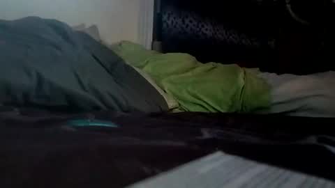 Snapshot of dexcarter81 chatting on January 16, 5:33 am dexcarter81 online show from January 16, 5:33 am