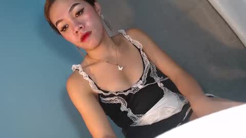 Snapshot of dexie121698 chatting on February 20, 9:00 am dexie121698 online show from February 20, 9:00 am