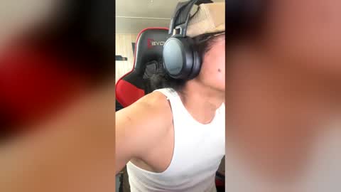 deztrixxx online show from March 10, 6:35 pm