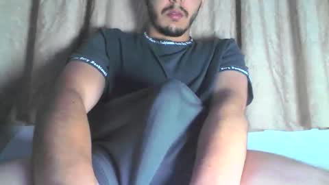 Snapshot of di_carter chatting on February 14, 8:00 am Carter online show from February 14, 8:00 am