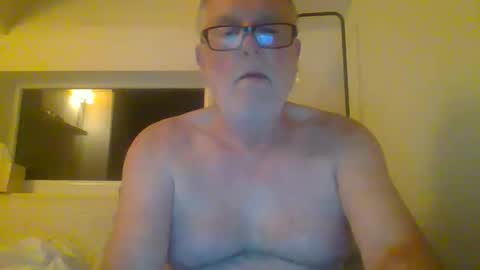 Snapshot of dial76 chatting on January 3, 6:44 am dial76 online show from January 3, 6:44 am