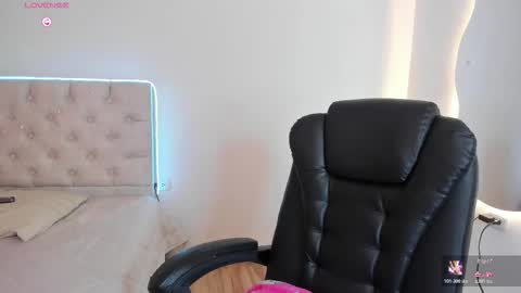 Diamond  online show from February 18, 1:51 pm