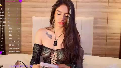 Snapshot of diamond_black19 chatting on July 9, 2:59 am Camila and Megan online show from July 9, 2:59 am