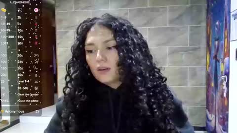 DiamondCurls online show from July 27, 3:52 pm