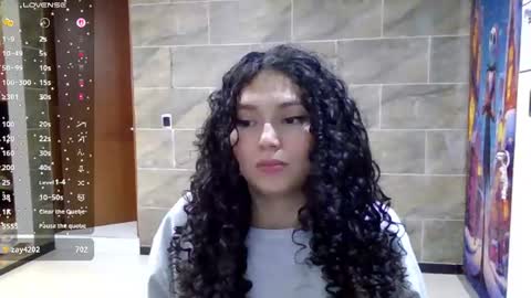 DiamondCurls online show from July 28, 4:39 pm