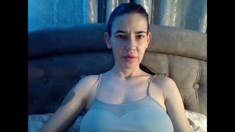 Diamond Dana online show from March 6, 1:02 am