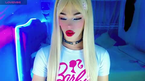 Snapshot of diamond_hott1 chatting on December 18, 7:04 am AmayaGirl online show from December 18, 7:04 am