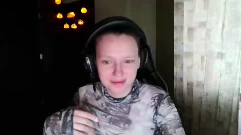 Snapshot of diana_back3 chatting on December 14, 11:59 am diana_back3 online show from December 14, 11:59 am