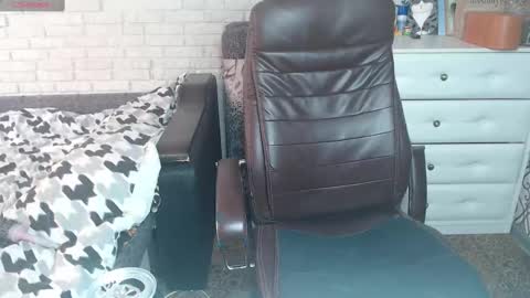 Diana li  online show from February 25, 10:15 am