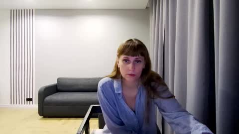 Snapshot of diana_meridor chatting on January 27, 1:05 am diana_meridor online show from January 27, 1:05 am