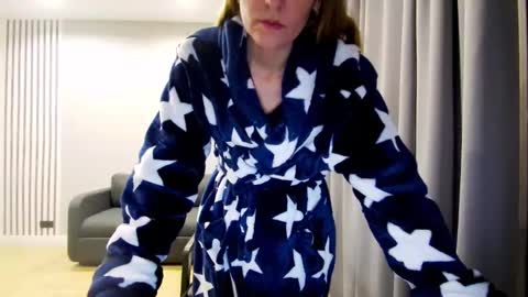 Snapshot of diana_meridor chatting on February 17, 5:14 am diana_meridor online show from February 17, 5:14 am