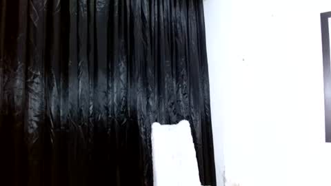 Snapshot of diana_o1 chatting on June 22, 12:35 pm diana_o1 online show from June 22, 12:35 pm