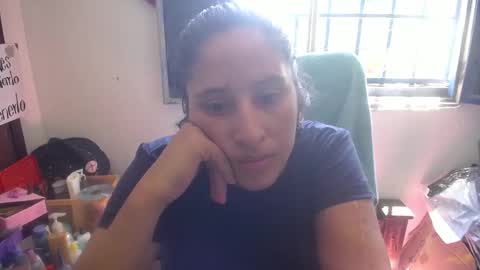 Snapshot of diana_rogu chatting on September 21, 5:25 pm diana_rogu online show from September 21, 5:25 pm