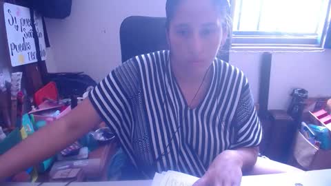 Snapshot of diana_rogu chatting on September 25, 4:11 pm diana_rogu online show from September 25, 4:11 pm