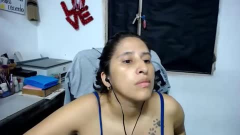 Snapshot of diana_rogu chatting on October 15, 4:12 am diana_rogu online show from October 15, 4:12 am