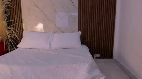 diana_santhy online show from May 19, 11:27 am
