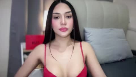 DianaAnders online show from April 23, 8:13 am