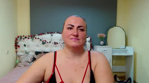 Diana online show from March 12, 7:09 pm