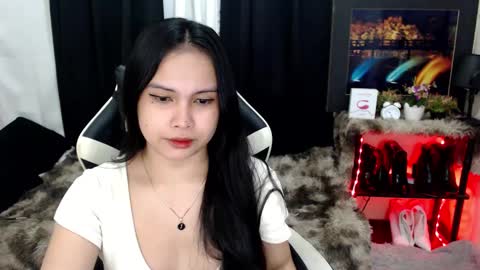 Diane online show from January 23, 5:52 pm