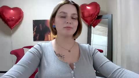 Snapshot of dianemills chatting on February 22, 8:50 am Diane Mills online show from February 22, 8:50 am