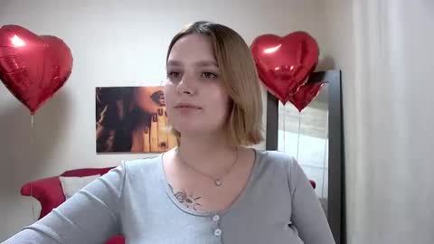 Snapshot of dianemills chatting on February 23, 11:36 pm Diane Mills online show from February 23, 11:36 pm