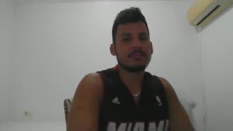 diangohetero21cm online show from October 21, 8:20 pm