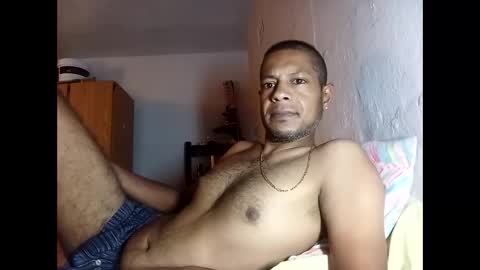 diannemurugan1 online show from May 1, 6:23 pm