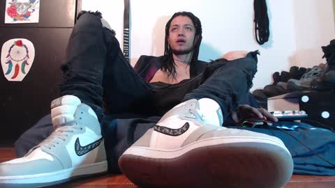 DICAPRIO online show from January 7, 6:03 pm