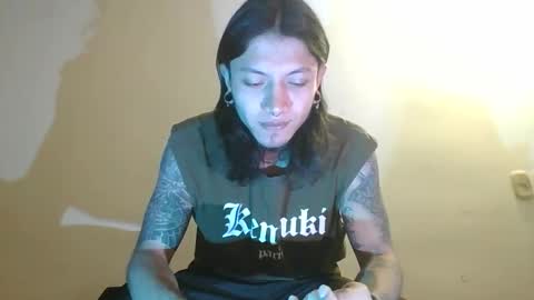 DICAPRIO online show from March 5, 1:23 am