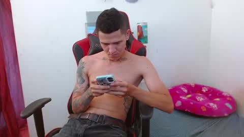 dick_monster23cm online show from January 23, 7:18 pm