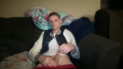 DickABitchDown  Alexys real spanishmami online show from January 4, 9:43 am