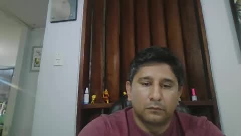 dickeduardo online show from April 1, 12:11 am