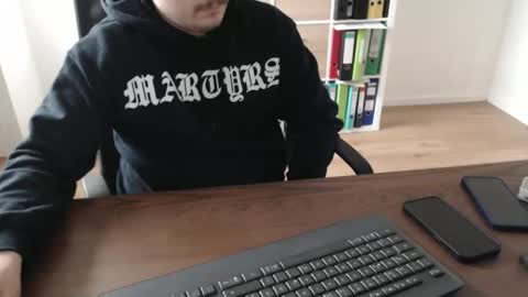 dickeeier96 online show from April 13, 3:06 pm