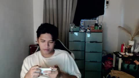 Snapshot of dicktionary20 chatting on June 26, 10:36 pm dicktionary20 online show from June 26, 10:36 pm