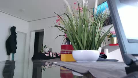 squirtcock online show from May 3, 9:26 am