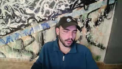 Snapshot of didismurf02 chatting on January 16, 2:15 am didismurf02 online show from January 16, 2:15 am