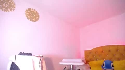 Snapshot of diegg0damian chatting on December 3, 8:39 pm diegg0damian online show from December 3, 8:39 pm