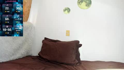 Snapshot of diego__cruz chatting on May 20, 3:29 pm Diego online show from May 20, 3:29 pm