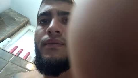 Snapshot of diego_armando24 chatting on May 20, 7:36 am diego_armando24 online show from May 20, 7:36 am