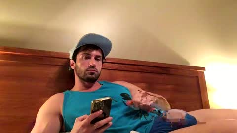 Snapshot of diegodavids chatting on March 8, 2:55 am diegodavids online show from March 8, 2:55 am