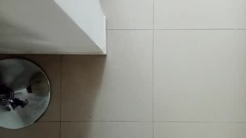 Snapshot of diegomoreno19 chatting on December 18, 9:29 pm Diego online show from December 18, 9:29 pm