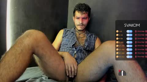 Snapshot of diemond_latinx98 chatting on September 26, 9:35 am diemond_latinx98 online show from September 26, 9:35 am