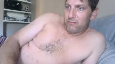 Daddy online show from April 27, 7:01 pm